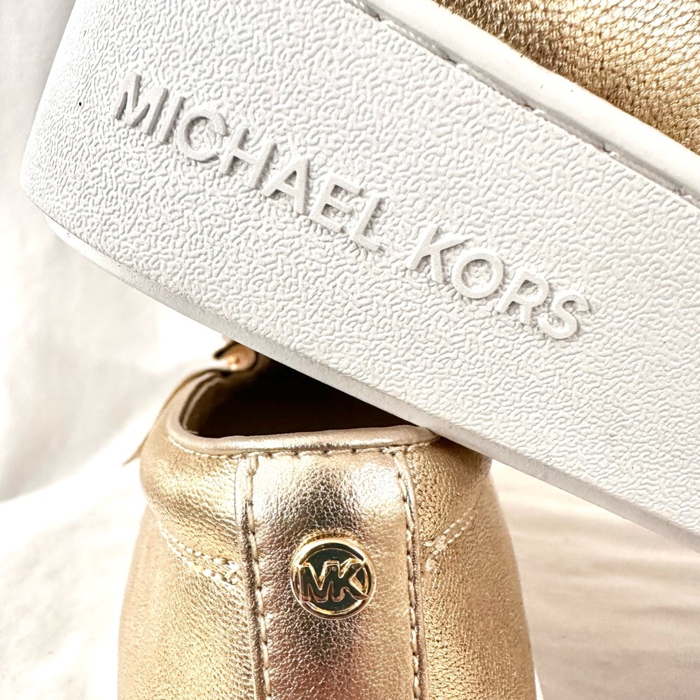 Michael Kors New Bella Sip on Ruffle Metallic Leather Platform Flats - Picture 9 of 17